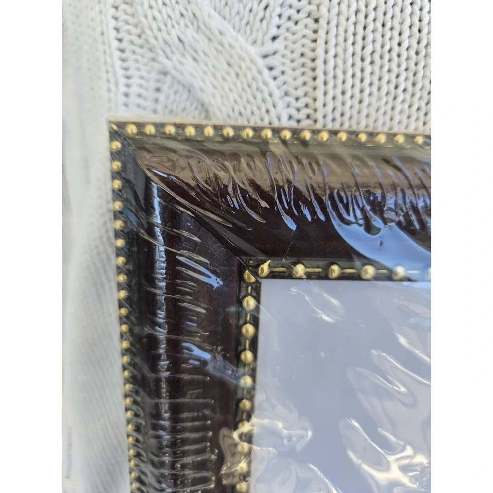 Lifetouch 8x10 Custom Picture Frame Dark Wood Gold Beaded Trim‎ New Sealed